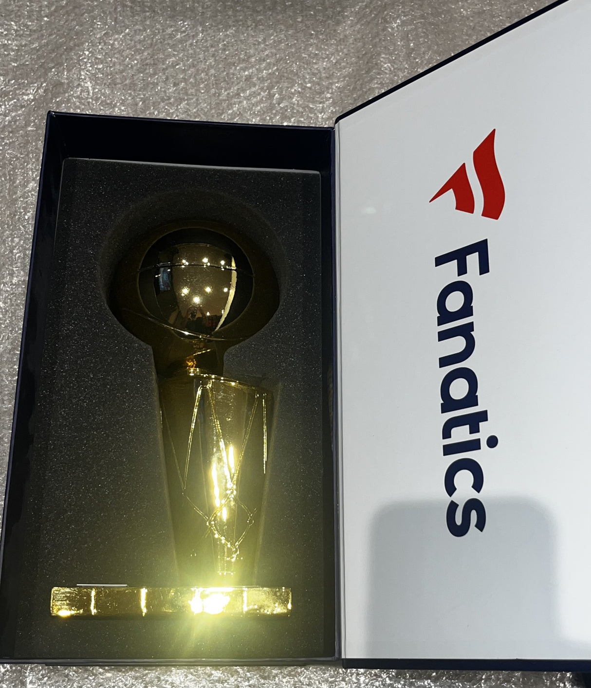 OG Anunoby Signed New York Knicks/Toronto Raptors 11" Replica NBA Trophy - AUCTION