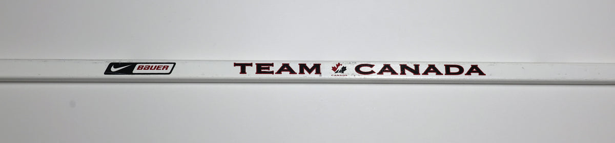 Bobby Hull Signed Team Canada Bauer Hockey Stick - AUCTION