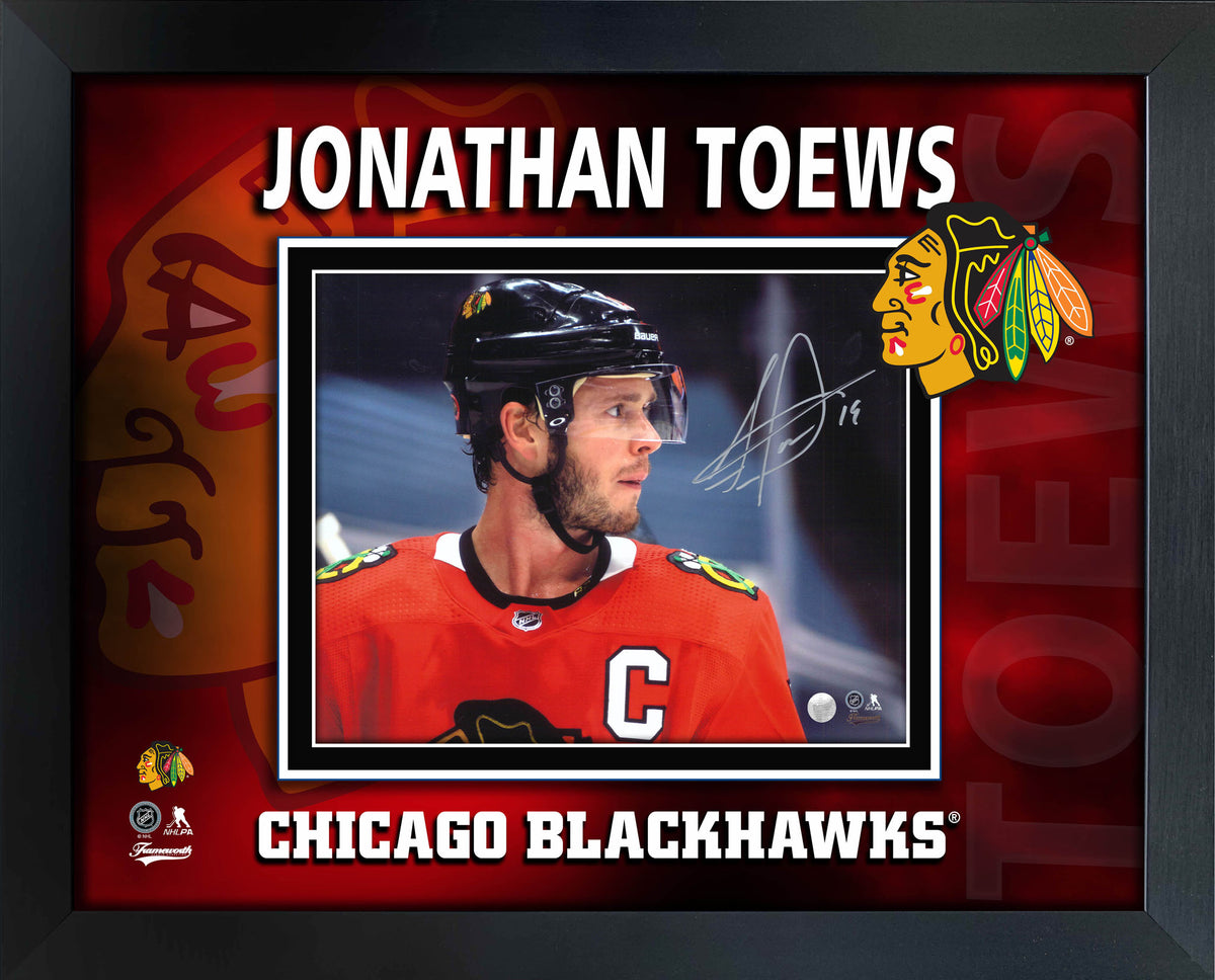 Jonathan Toews Chicago Blackhawks Signed Framed 8x10 Side-View Photo - AUCTION