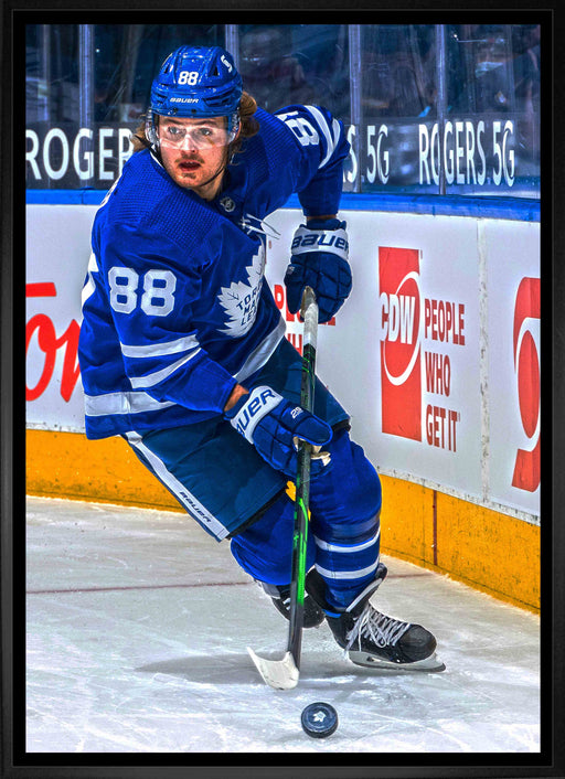 William Nylander Toronto Maple Leafs Framed 20x29 Skating Canvas - Frameworth Sports Canada 
