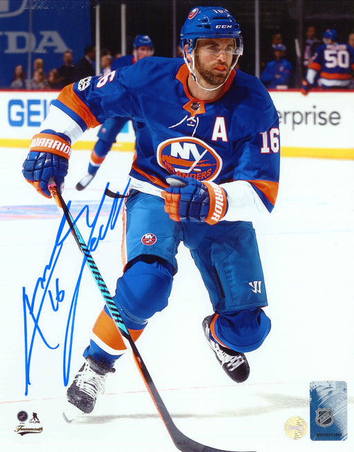 Andrew Ladd New York Islanders Signed 8x10 Skating Photo - Frameworth Sports Canada 
