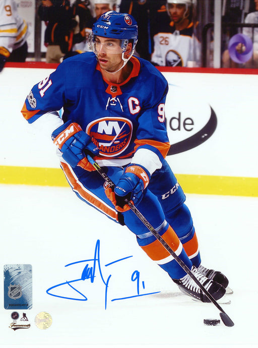 John Tavares New York Islanders Signed Unframed 8x10 Skating Photo - Frameworth Sports Canada 