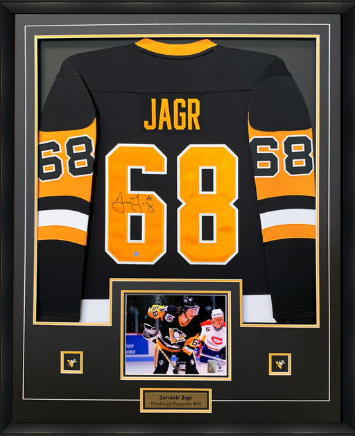 Jaromir Jagr Signed Jersey Framed Penguins Black Vintage Fanatics - Frameworth Sports Canada 