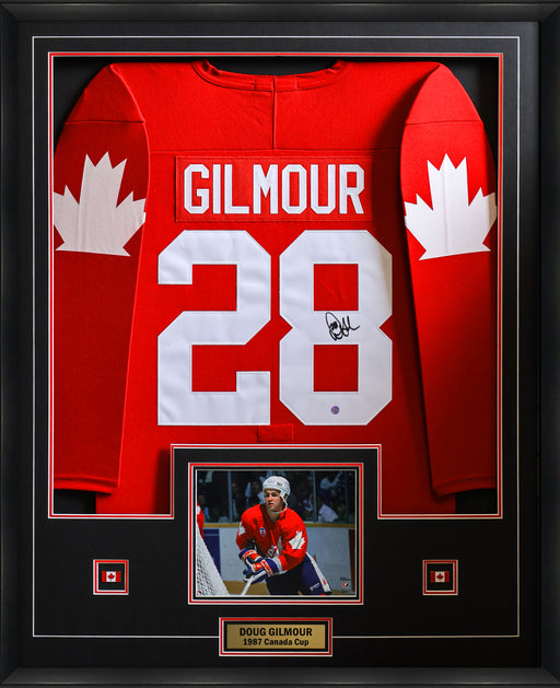 Doug Gilmour Signed Jersey Framed Canada Cup 87 Replica Red - Frameworth Sports Canada 