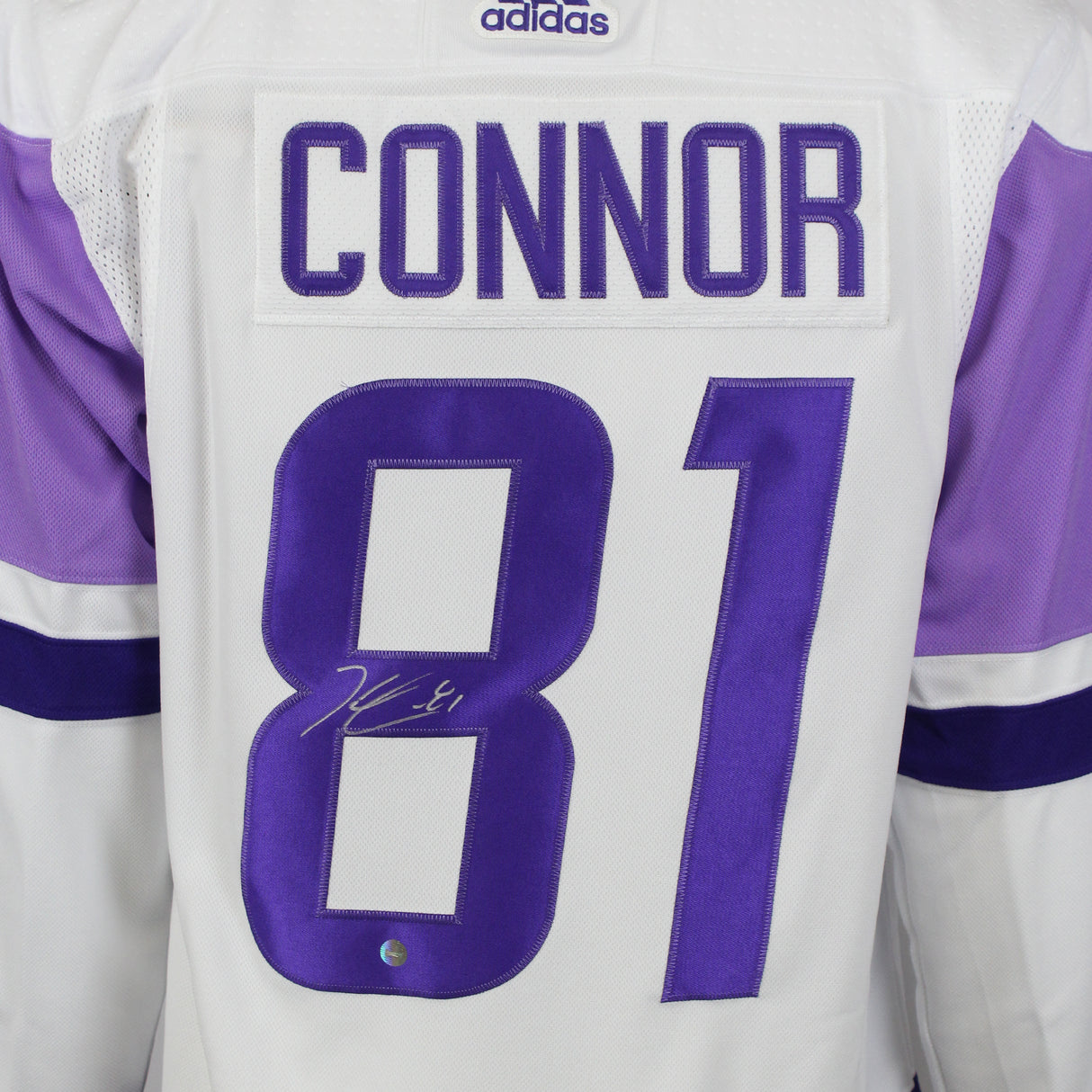 Kyle Connor Signed Jersey Winnipeg Jets 2022 Hockey Fights Cancer Adidas