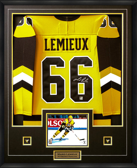 Mario Lemieux Framed Signed Pittsburgh Penguins Rookie Jersey - Frameworth Sports Canada 