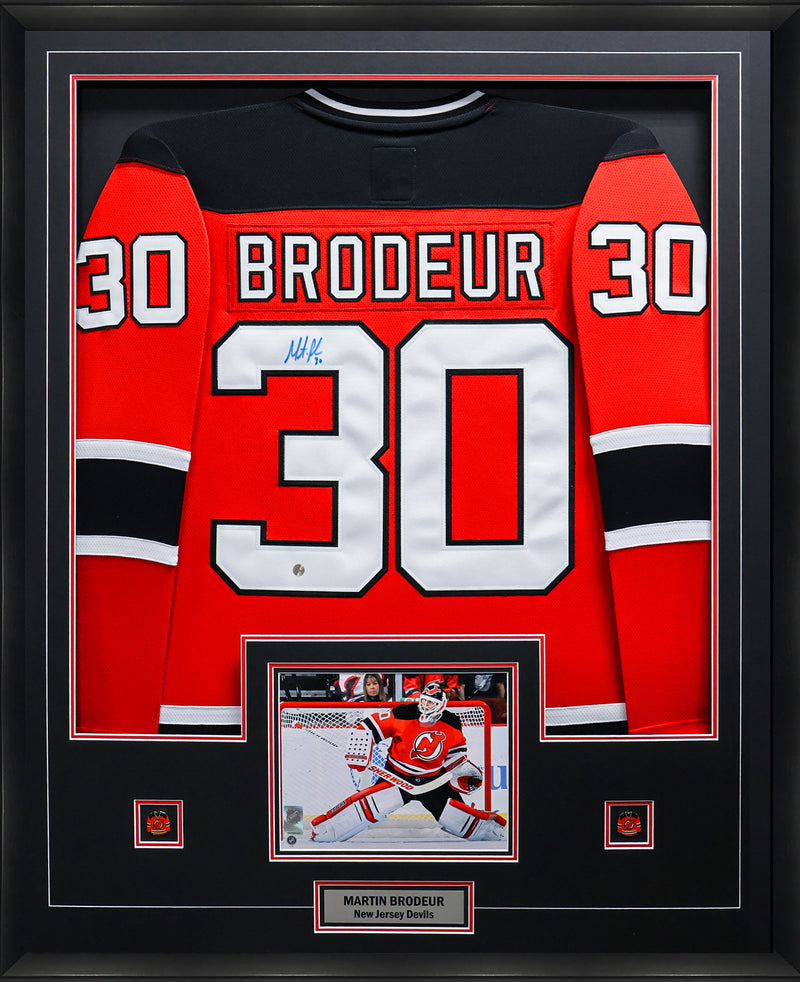 Martin Brodeur Signed Framed Jersey New Framed Jersey Devils Fanatics Vintage - Frameworth Sports Canada 