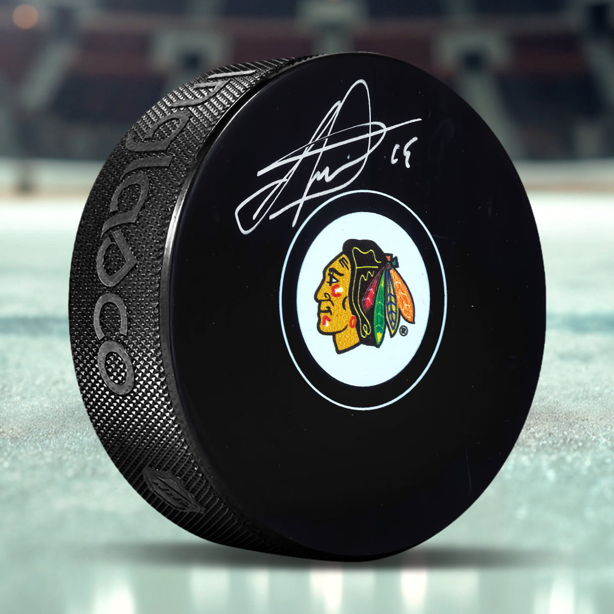 Jonathan Toews Signed Chicago Blackhawks Puck
