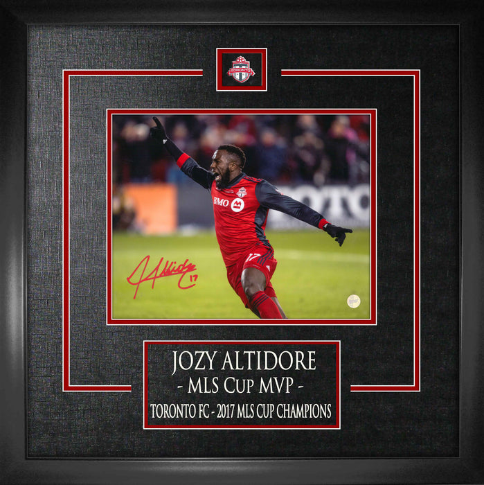 Jozy Altidore Toronto FC Signed Framed 8x10 2017 Goal Celebration Photo - Frameworth Sports Canada 