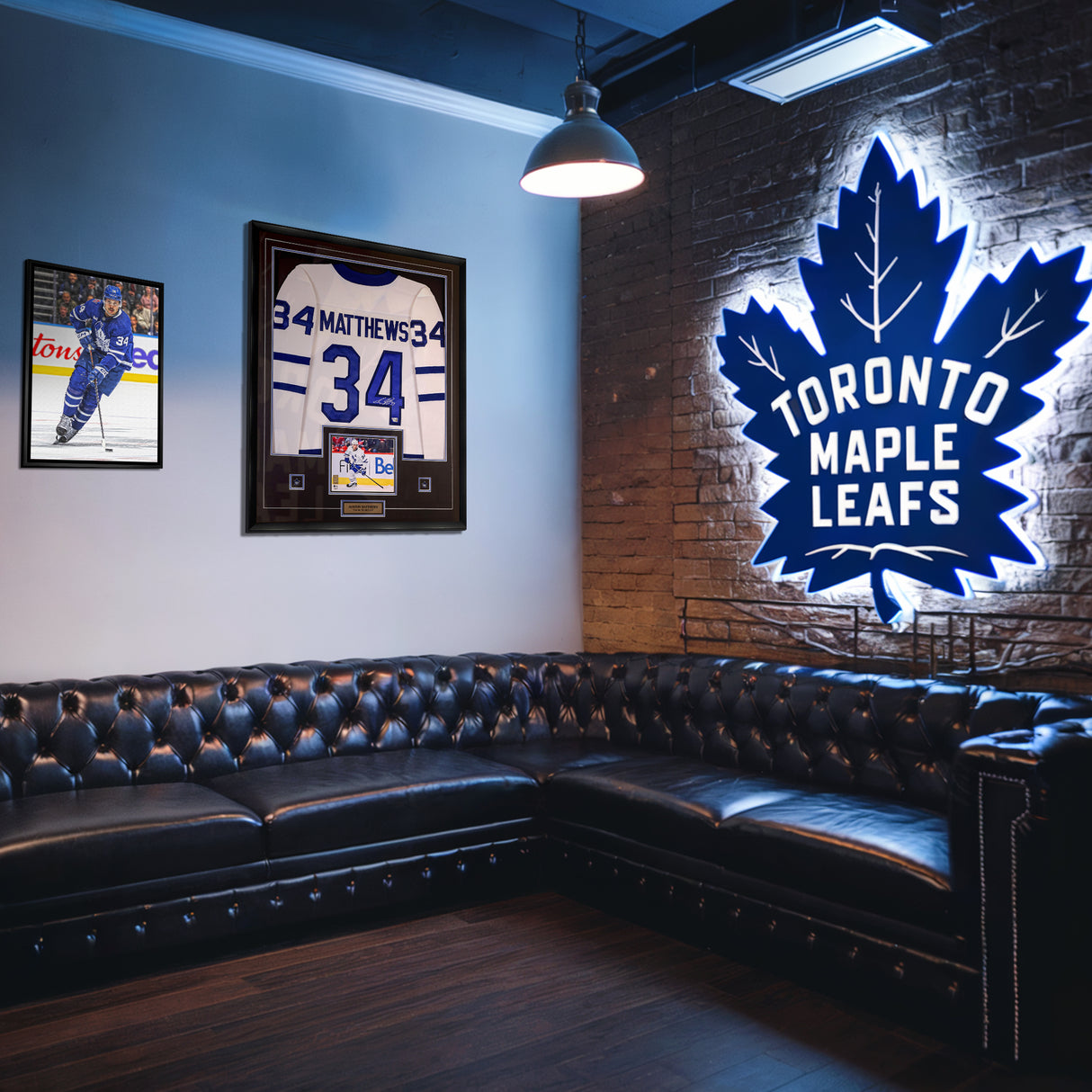 Auston Matthews Signed Jersey Framed Toronto Maple Leafs White Fanatics Breakaway