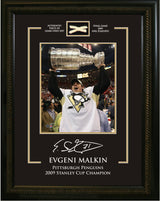 Evgeni Malkin 8x10 Piece of Net Penguins 2009 Stanley Cup - Frameworth Sports Canada 