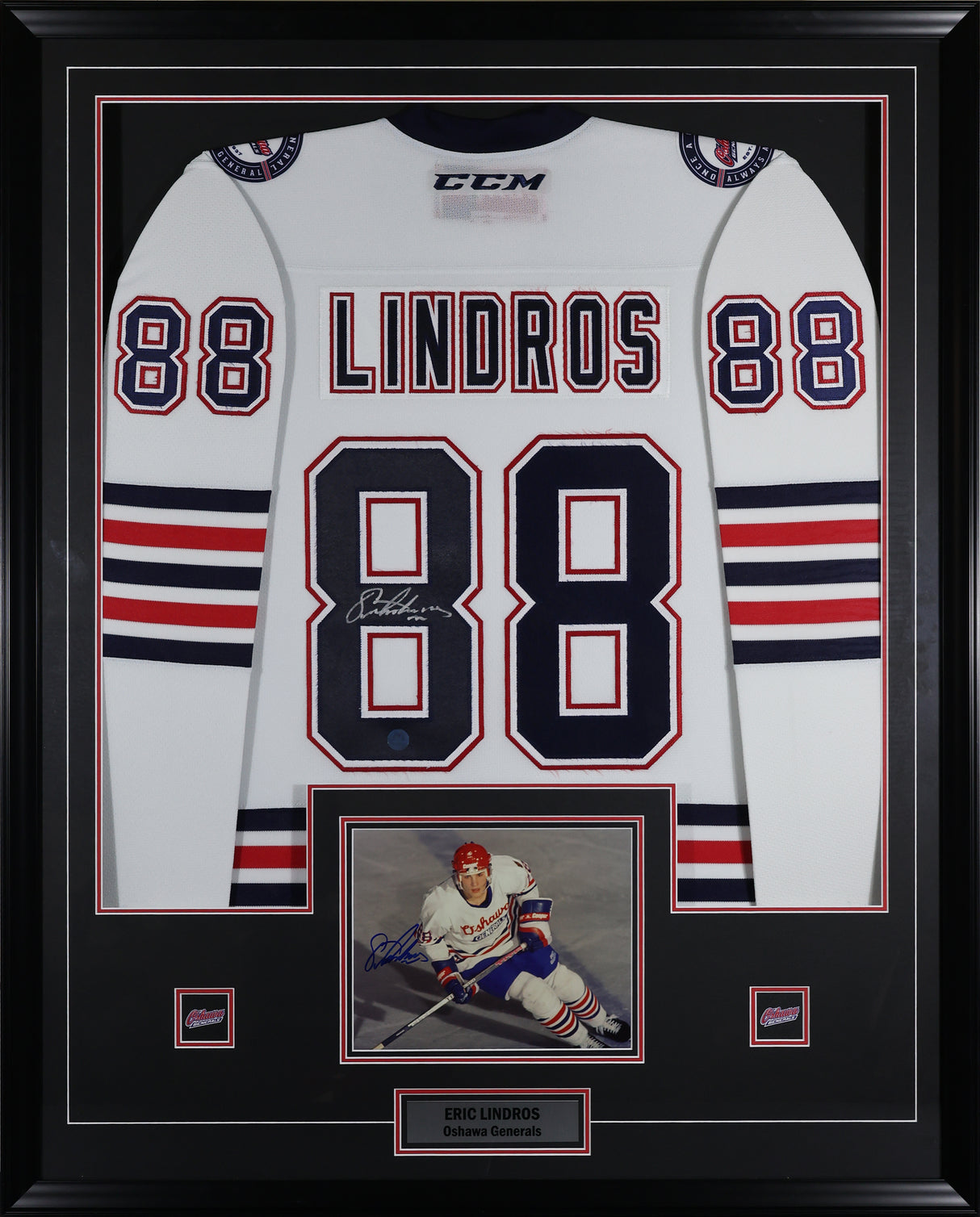 Eric Lindros Signed Oshawa Generals Framed 34x42 Away CCM Jersey with Signed Photo - AUCTION