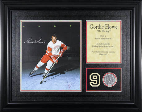 Gordie Howe Signed Detroit Red Wings and Hockey Hall Of Fame Framed 12x14 Photo - AUCTION