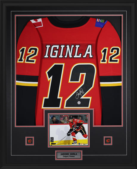 Jarome Iginla Signed Calgary Flames Framed 34x42 Home Fanatics Breakaway Jersey - AUCTION