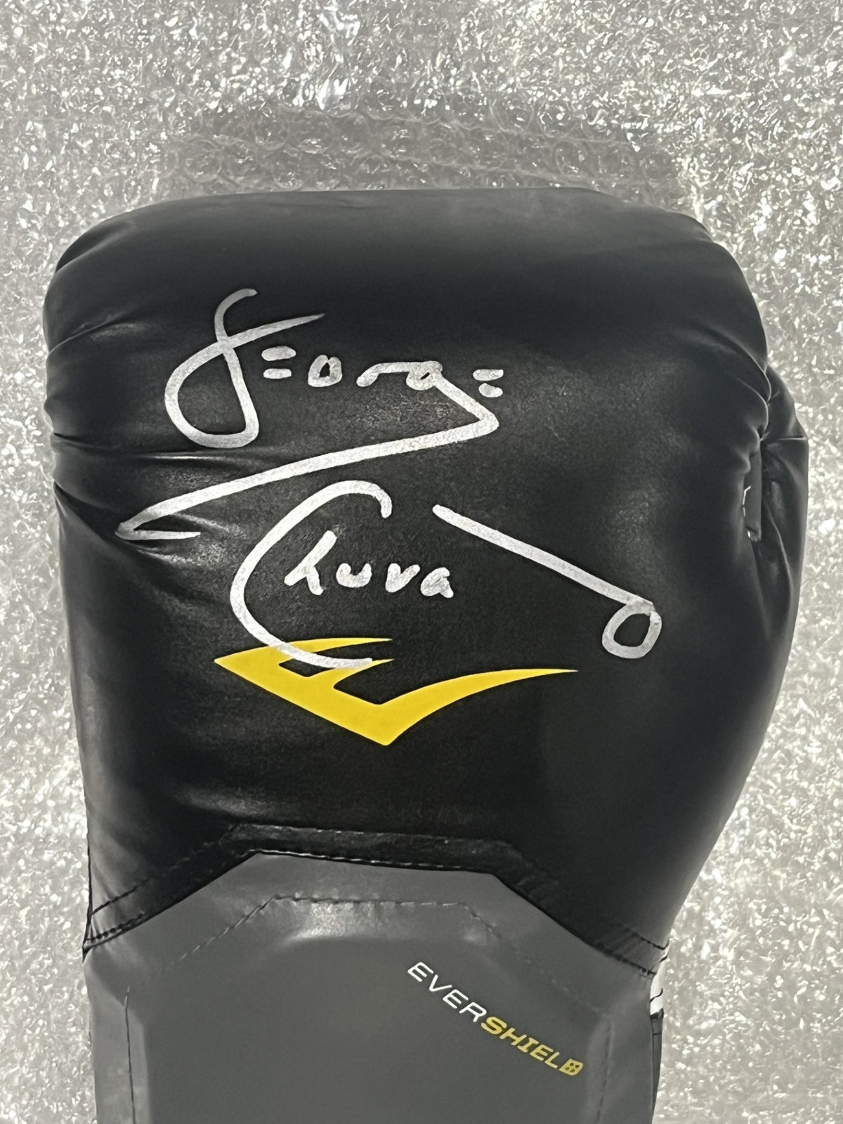 George Chuvalo Signed Black Everlast Boxing Glove - AUCTION
