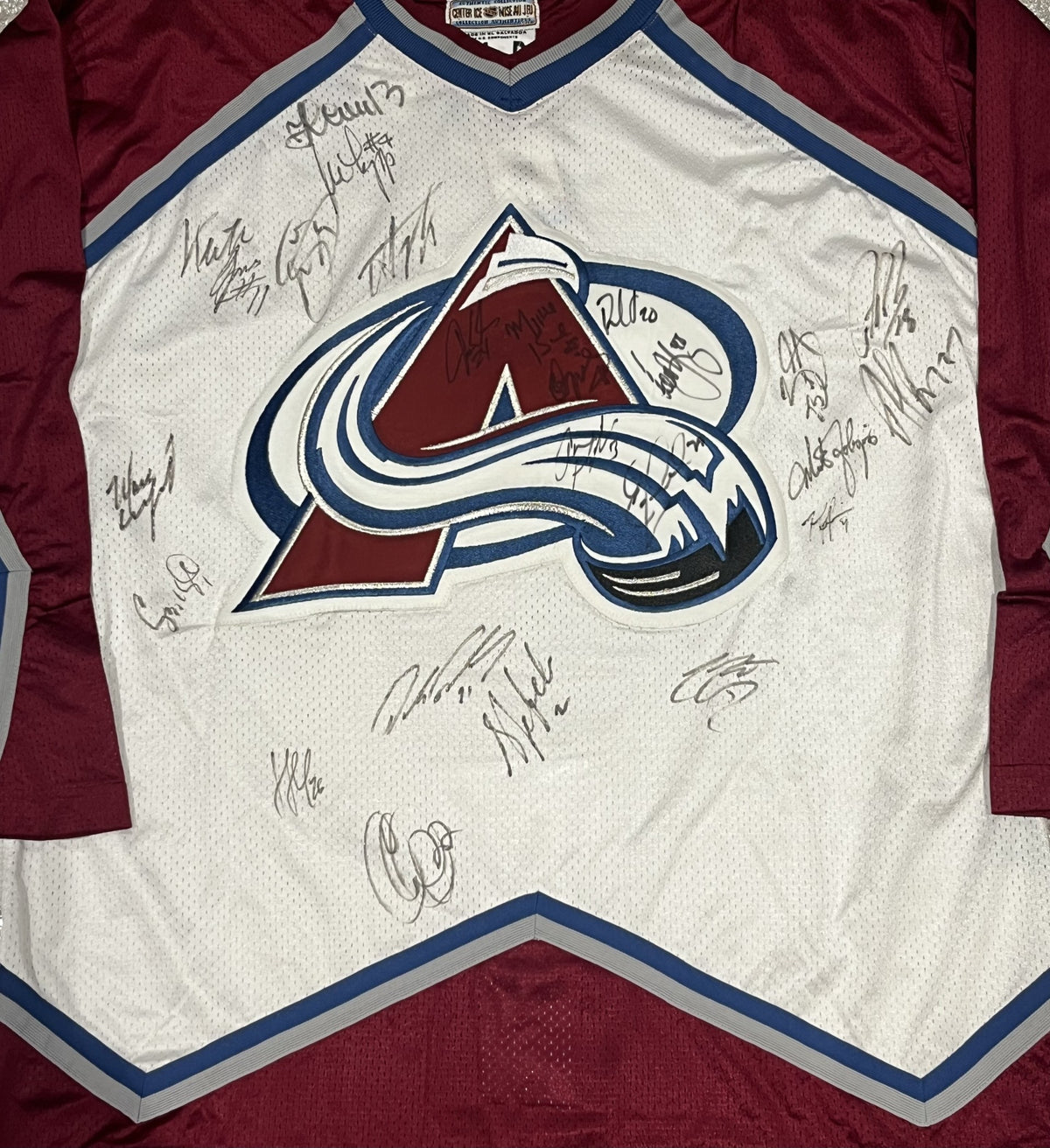 **RARE** Colorado Avalanche Team Issued Size 54R Signed by 24 Members of the 1997-98 Roster Authentic Starter Jersey - AUCTION