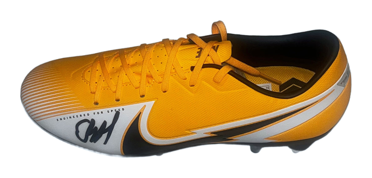 Erling Haaland Manchester City Autographed Soccer Cleat/Shoe - AUCTION