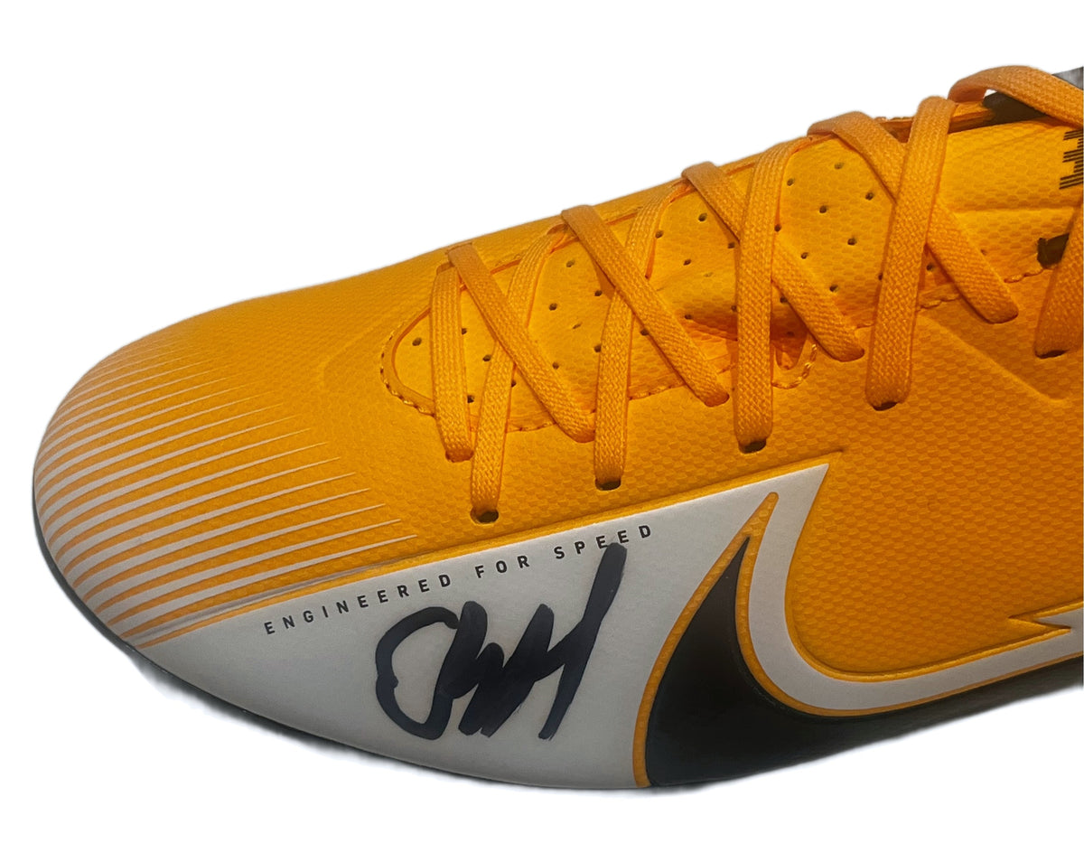 Erling Haaland Manchester City Autographed Soccer Cleat/Shoe - AUCTION