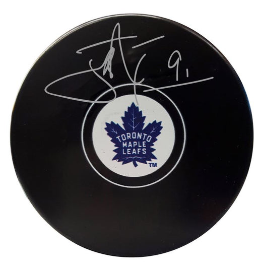 John Tavares Signed Toronto Maple Leafs Puck - Frameworth Sports Canada 