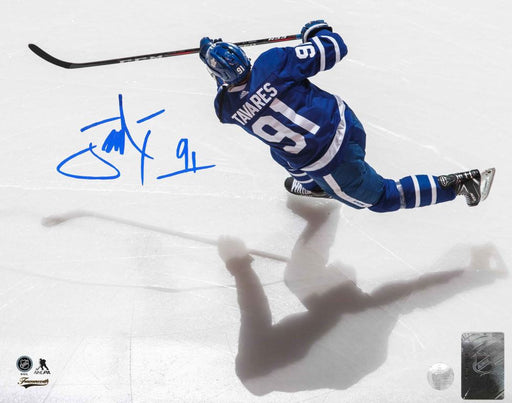 John Tavares Toronto Maple Leafs Signed 8x10 Overhead Photo - Frameworth Sports Canada 