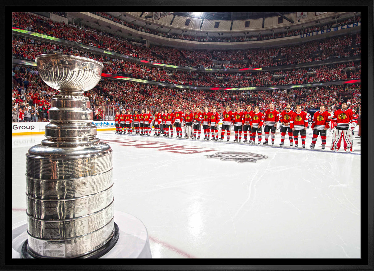 Chicago Blackhawks Framed 20x29 Stanley Cup In Foreground Canvas