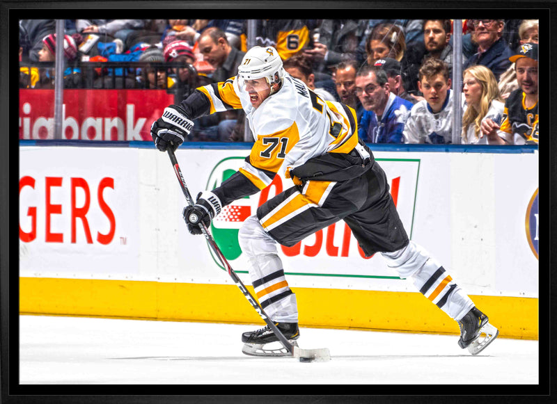 Evgeni Malkin Pittsburgh Penguins Framed 20x29 Passing Puck Canvas