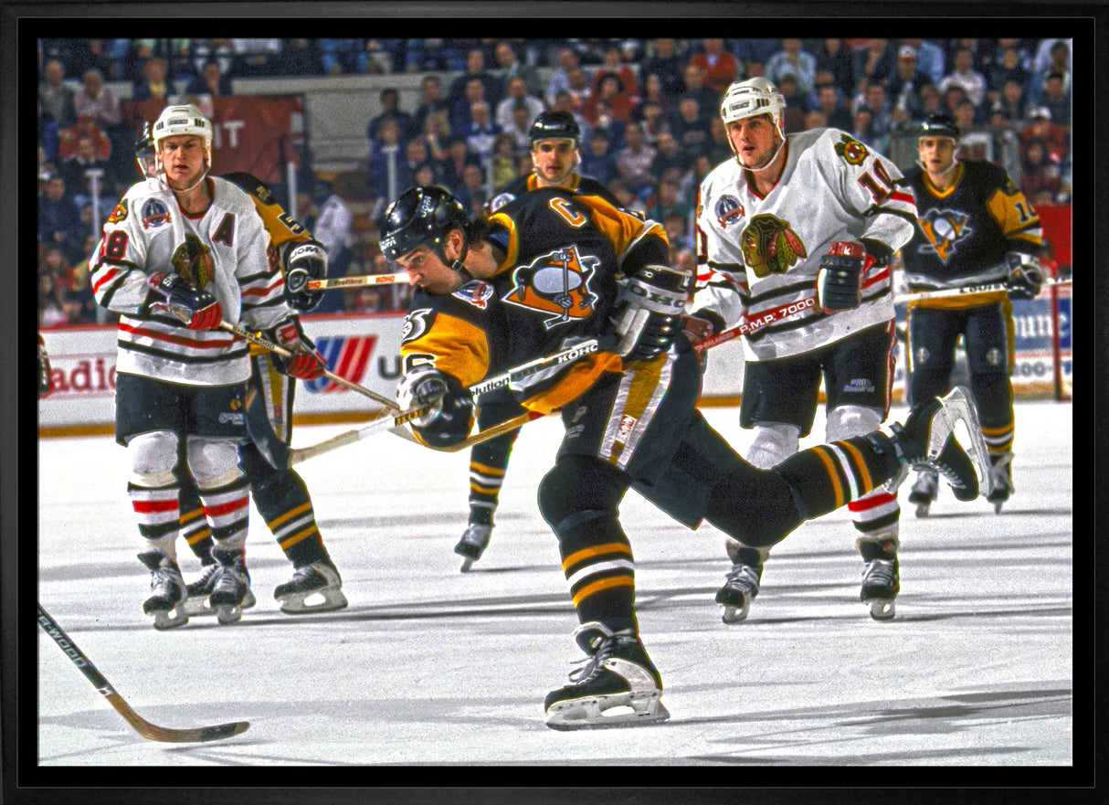 Mario Lemieux Pittsburgh Penguins Framed 20x29 Shooting Canvas