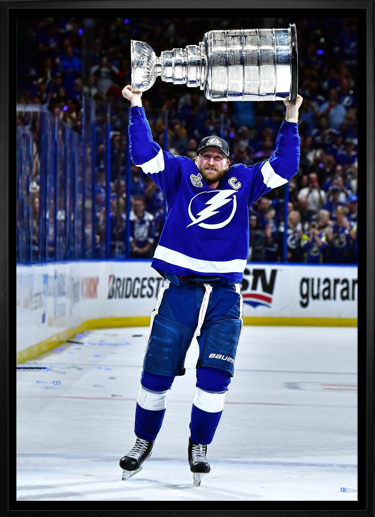 Steven Stamkos Tampa Bay Lightning Framed 20x29 Lifting 2021 Stanley Cup Canvas