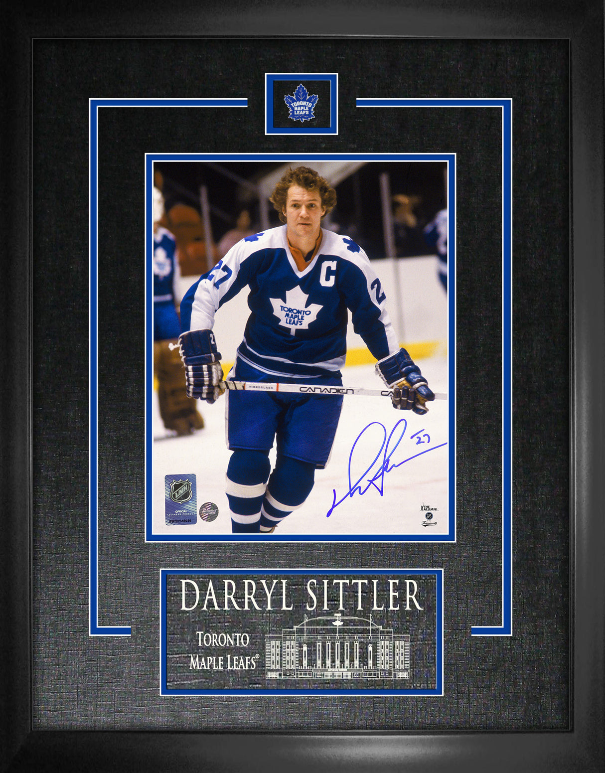 Darryl Sittler Signed Framed 8x10 Toronto Maple Leafs Skating Photo