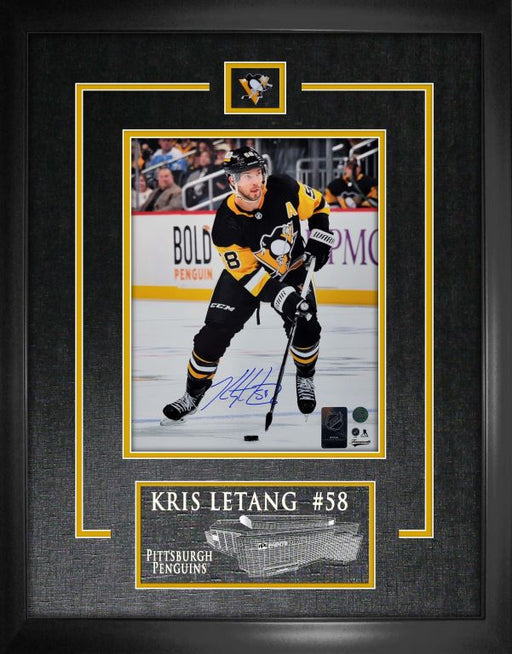Kris Letang Pittsburgh Penguins Signed Framed 8x10 Action Photo - Frameworth Sports Canada 