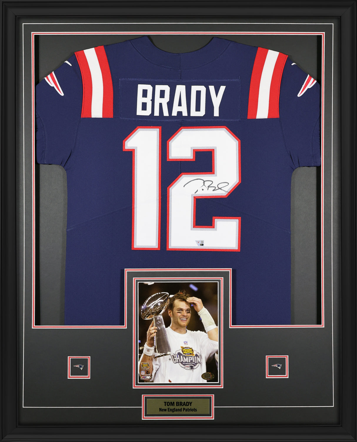 Tom Brady Signed Framed 34x42 New England Patriots Navy Nike Elite Jersey - AUCTION