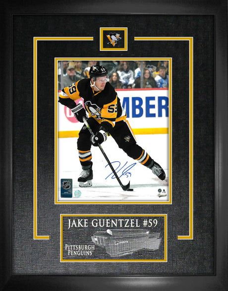 Jake Guentzel Pittsburgh Penguins Signed Framed 8x10 Skating with Puck Photo - Frameworth Sports Canada 