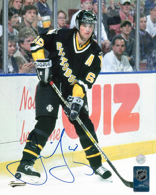Jaromir Jagr Signed Pittsburgh Penguins 8x10 Photo - Frameworth Sports Canada 
