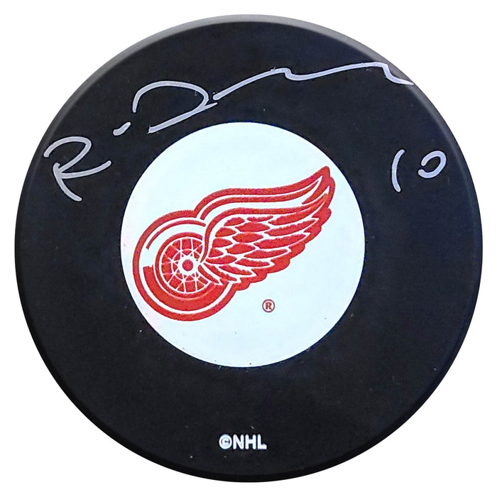 Ron Duguay Signed Detroit Red Wings Puck - Frameworth Sports Canada 