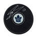 Mats Sundin Signed Toronto Maple Leafs Logo Puck - Frameworth Sports Canada 