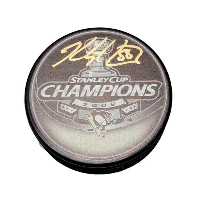 Kris Letang Signed Pittsburgh Penguins 2009 Stanley Cup Champions Puck - Frameworth Sports Canada 