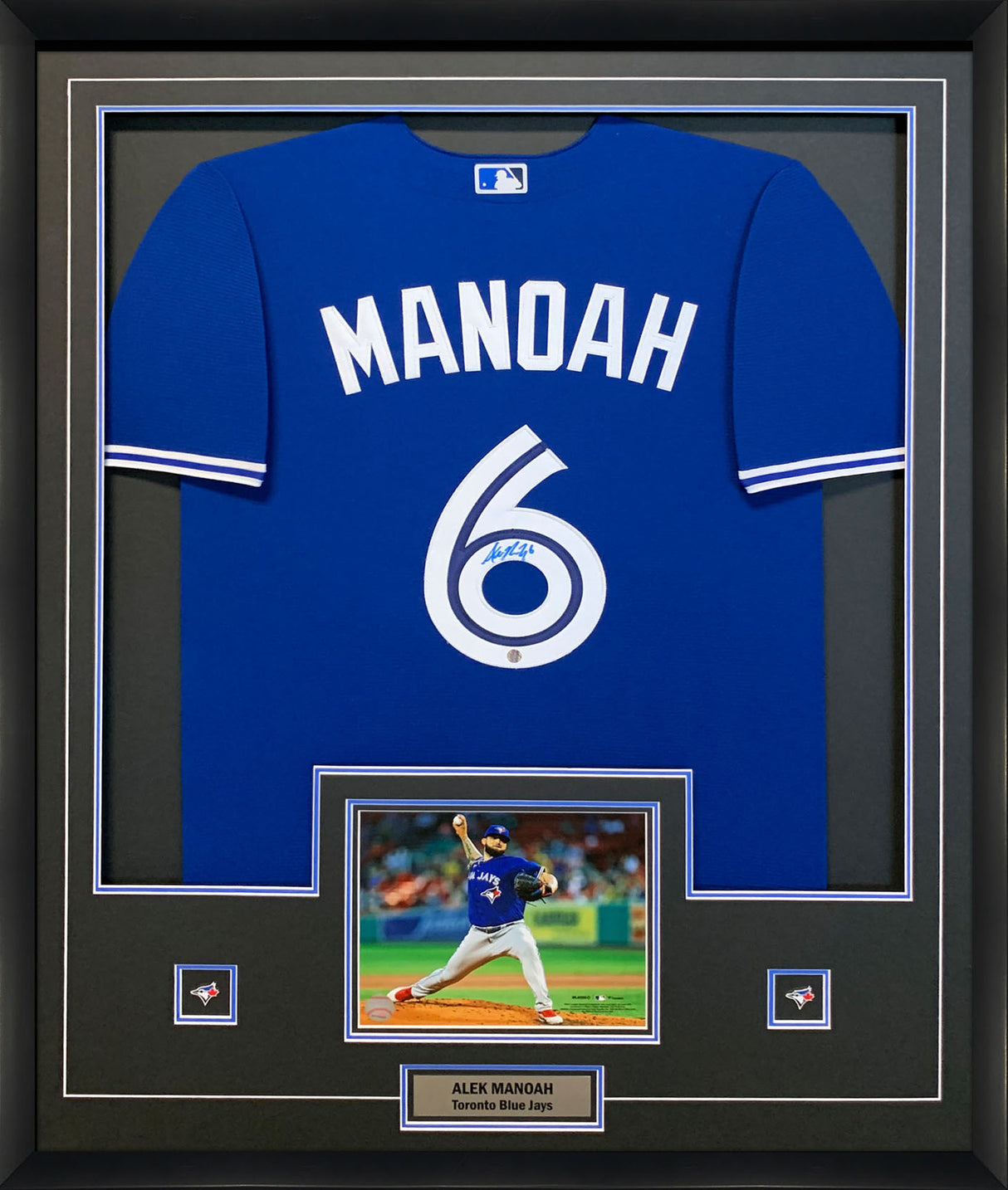 Alek Manoah Signed Jersey Framed Blue Jays Replica Blue Nike(Frm-Jers-6) - Frameworth Sports Canada 