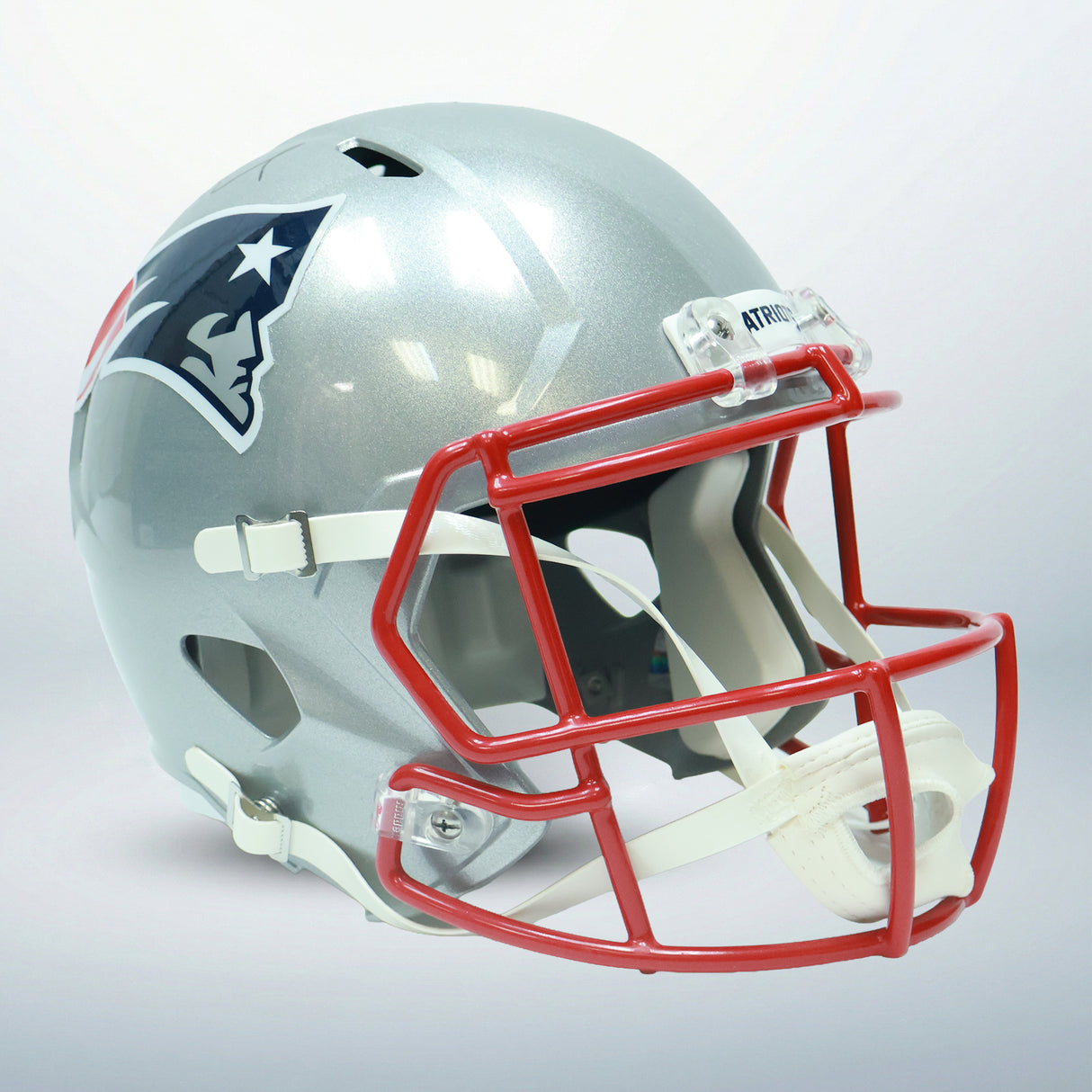 Tom Brady New England Patriots Signed Riddell Speed Replica Helmet (RHLTBR0175) - AUCTION
