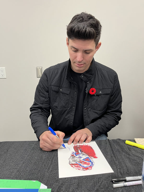 Carey Price signing a photo, Toronto Sport Card Expo 2023